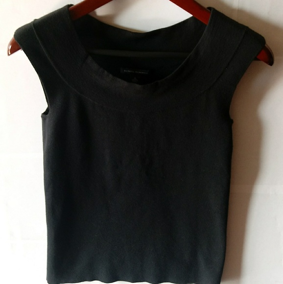Banana Republic Tops - Banana Republic Black Sleeveless Top Size M